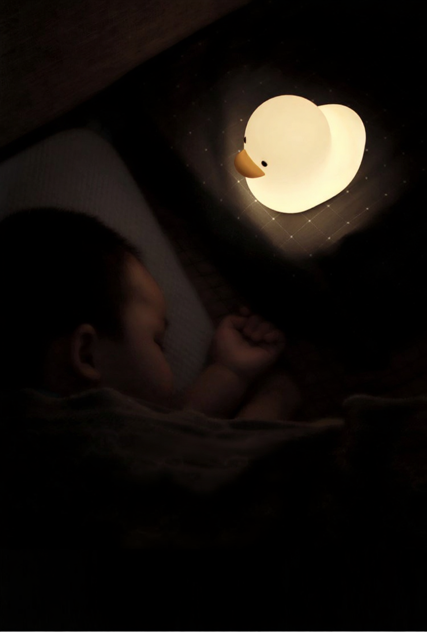 MUID Dull Duck Sleep Lamp – Soft Silicone Night Light with Light Sensor, Warm Soothing Glow for Relaxing Sleep