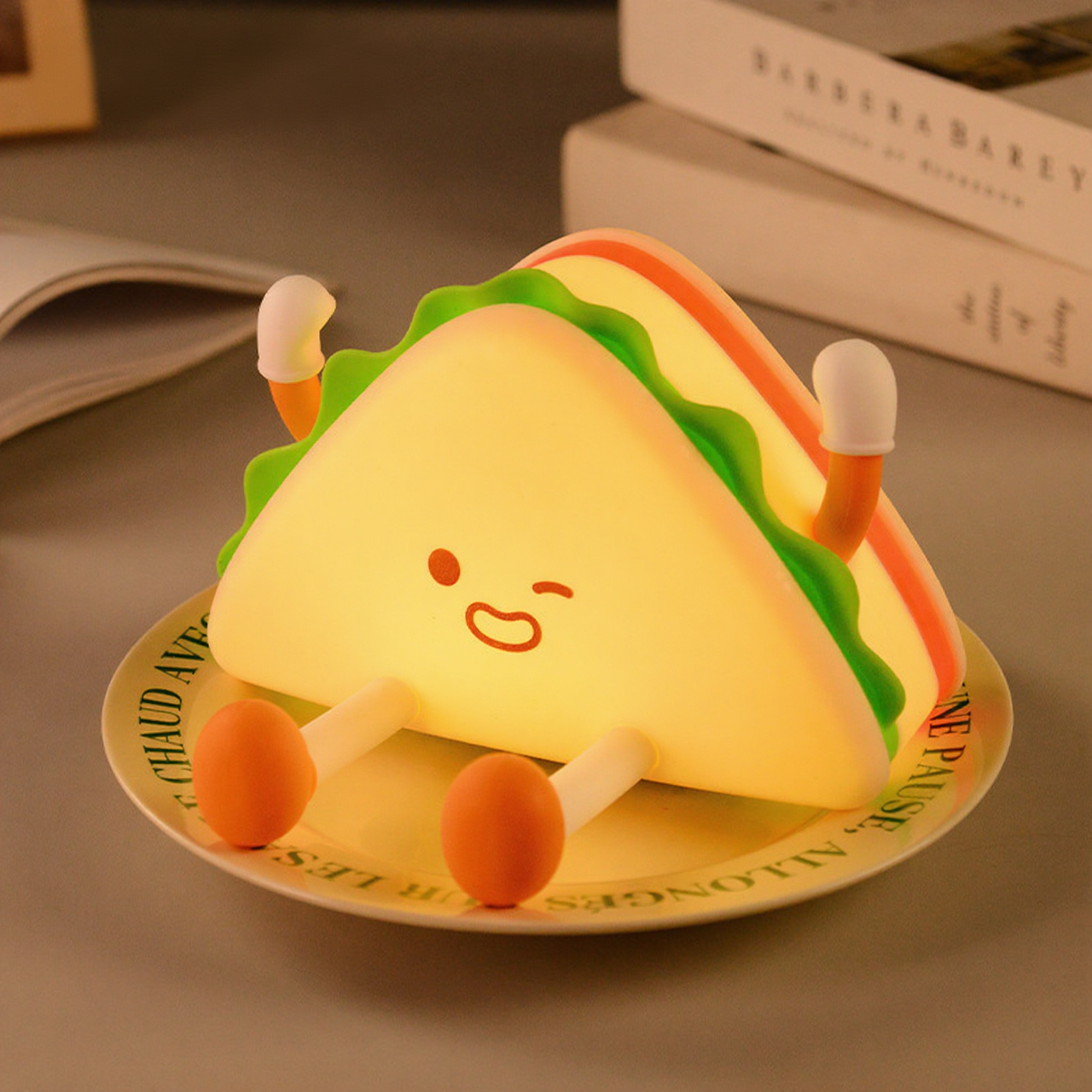 Q-Uncle Sandwich Night Light – Tap Control Sleep Companion Lamp with Timer and Phone Holder, Rechargeable LED Bedside Light